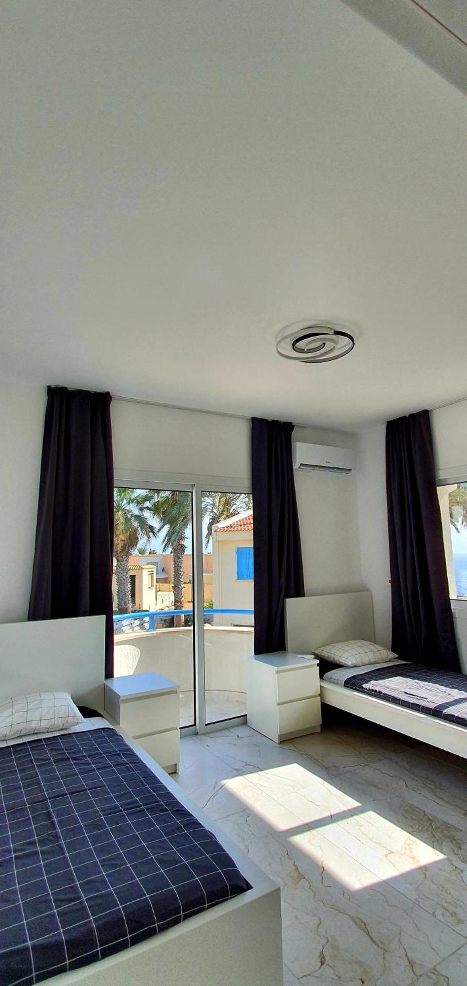 Villa Aphrodite By The Sea Paphos Buitenkant foto
